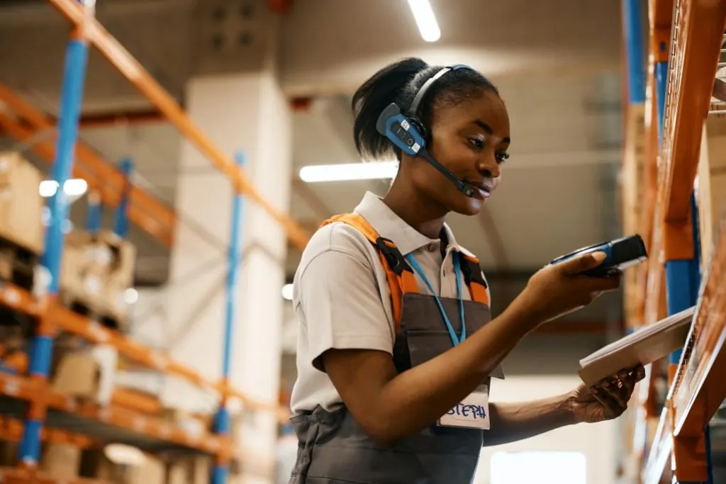 Gestion des stocks sur Shopify, Livraison et expédition sur Shopify, Suivi des commandes sur Shopify, Intégration des transporteurs sur Shopify, Emballage et étiquetage sur Shopify