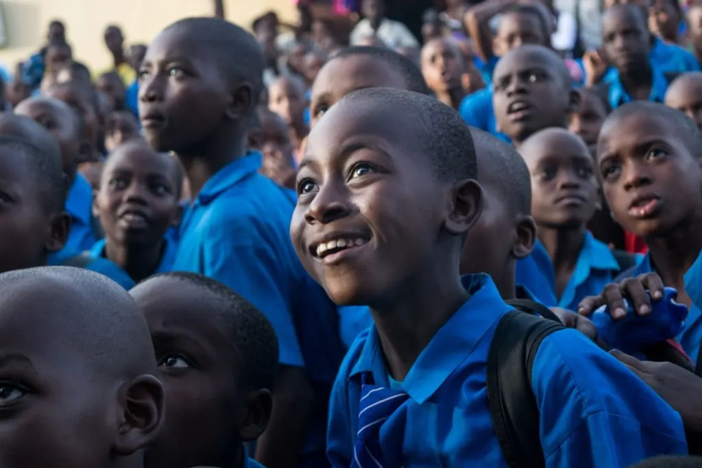 découvrez comment la transformation éducative redéfinit l'apprentissage, améliore l'engagement des élèves et intègre les nouvelles technologies pour un avenir éducatif plus innovant et inclusif.