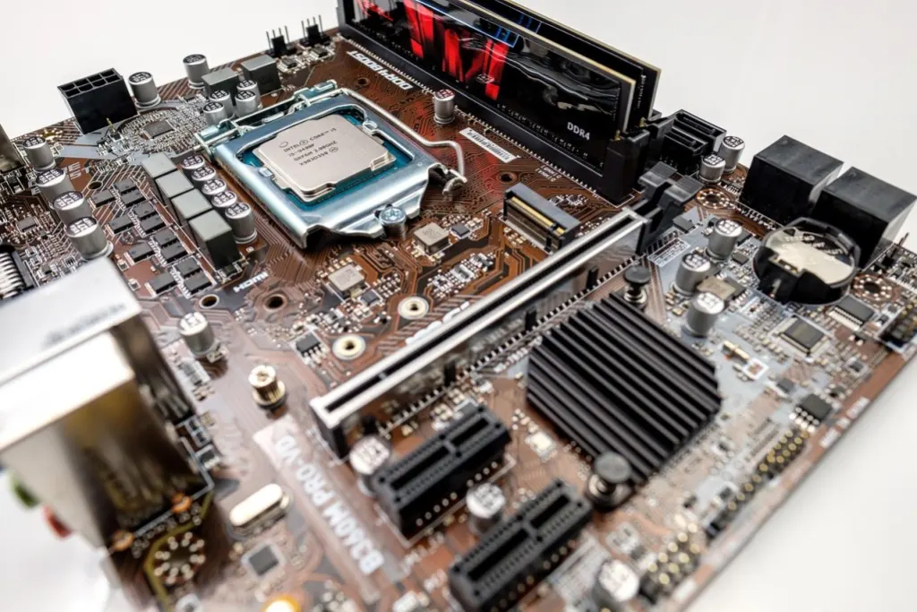 découvrez les dernières innovations et performances des cartes mère intel. optimisées pour la stabilité et la vitesse, nos cartes mères offrent une expérience de jeu et de travail inégalée. explorez notre gamme et trouvez la carte parfaite pour votre configuration.