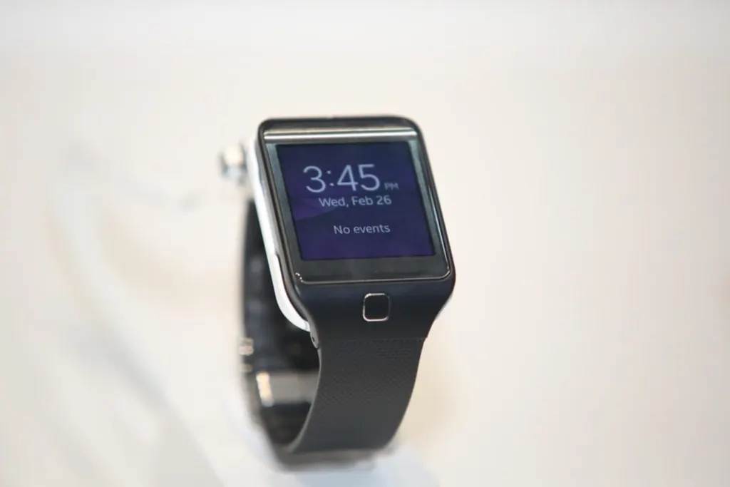 découvrez la technologie portable, un univers innovant qui intègre des dispositifs intelligents dans notre quotidien, allant des montres connectées aux vêtements intelligents. restez à la pointe de la mode et de la santé avec des appareils qui facilitent votre vie et améliorent votre bien-être.