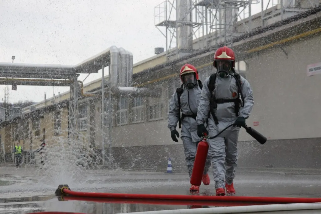 système de suppression d'incendie sonic : technologie avancée pour la détection rapide et l'extinction efficace des incendies, assurant la sécurité optimale des environnements sensibles.